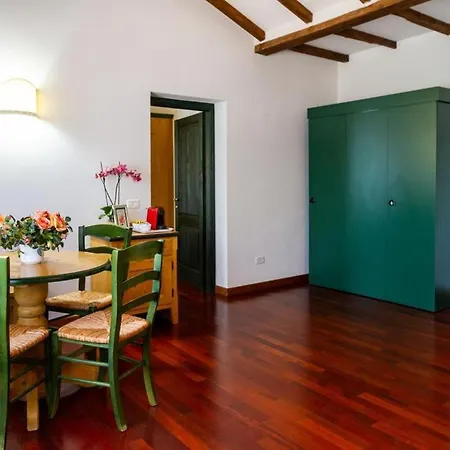 Aparthotel Il Casale Delle Rose Paganico (Grosseto)