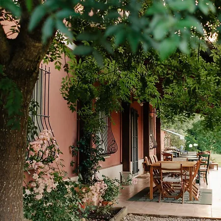 Il Casale Delle Rose Aparthotel