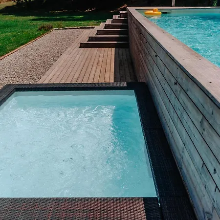 Il Casale Delle Rose Aparthotel *