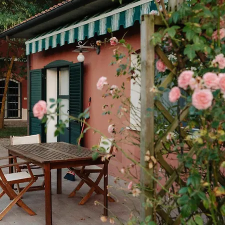 Apart-hotel Il Casale Delle Rose