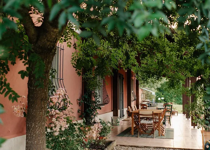 Il Casale Delle Rose Aparthotel